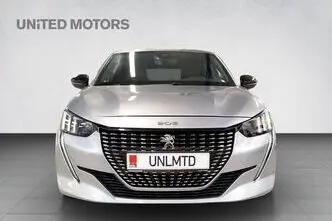 Peugeot 208, 1.2, 74 kW, bensiin, automaat, esivedu