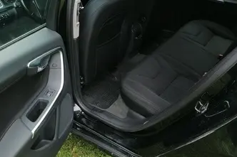 Volvo V60, 2.0, 120 kW, diisel, manuaal, esivedu