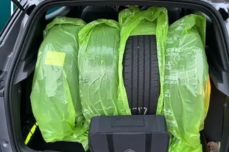 Peugeot 2008, elekter, automaat, esivedu