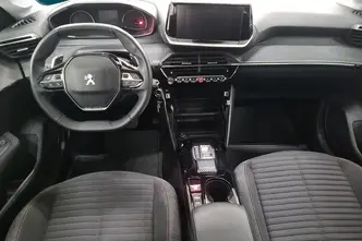 Peugeot 208, 1.2, 74 kW, bensiin, automaat, esivedu