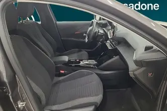 Peugeot 208, 1.2, 74 kW, bensiin, automaat, esivedu