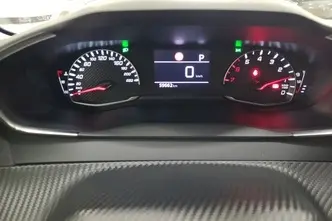 Peugeot 208, 1.2, 74 kW, bensiin, automaat, esivedu
