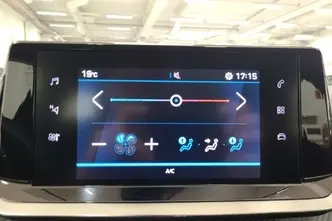 Peugeot 208, 1.2, 74 kW, bensiin, automaat, esivedu