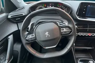 Peugeot 2008, 1.2, 96 kW, бензин, автомат, передний привод