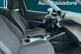 Peugeot 2008, 1.2, 96 kW, бензин, автомат, передний привод