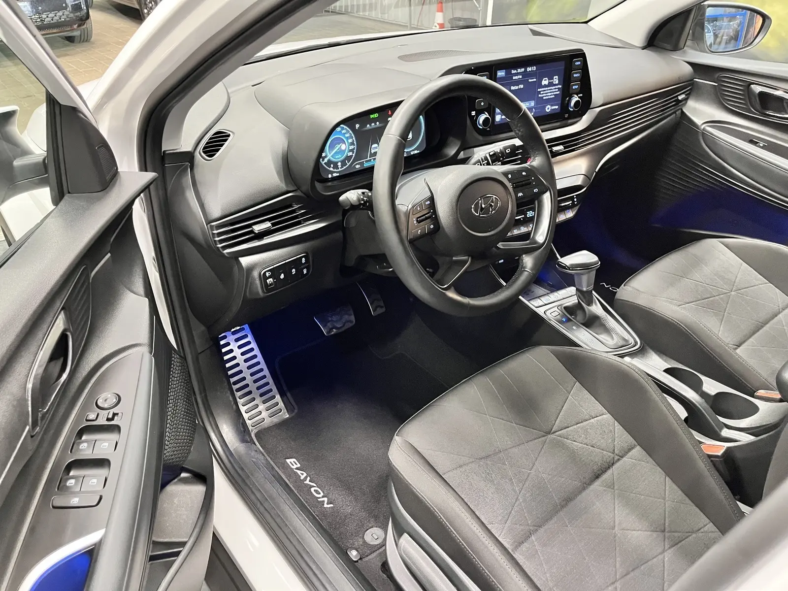 Hyundai Bayon, 1.0, 88 kW, hübriid, automaat, esivedu