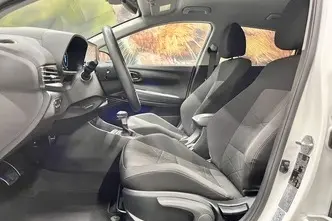 Hyundai Bayon, 1.0, 88 kW, hübriid, automaat, esivedu