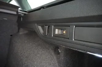 Škoda Octavia, 1.5, 110 kW, hübriid, automaat, esivedu