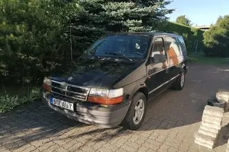 Chrysler Voyager, 2.5, 72 kW, bensiin, manuaal, esivedu