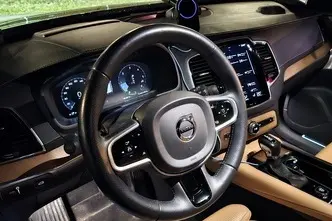 Volvo XC90, 2.0, 173 kW, diesel, automatic, four-wheel drive