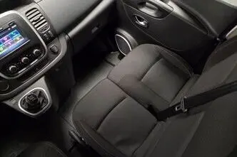 Renault Trafic, 2.0, 88 kW, diesel, manual, front-wheel drive