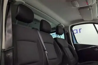 Renault Trafic, 2.0, 88 kW, diesel, manual, front-wheel drive