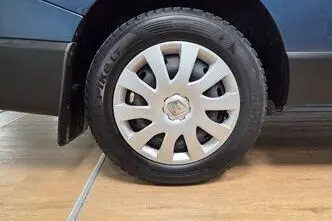 Renault Trafic, 2.0, 88 kW, diesel, manual, front-wheel drive