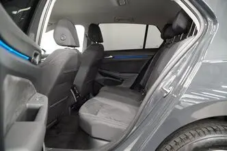 Volkswagen Golf, 1.4, 110 kW, bensiin, automaat