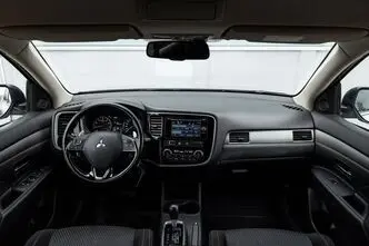 Mitsubishi Outlander, 2.0, 110 kW, bensiin, automaat, nelikvedu