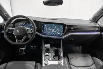 Volkswagen Touareg, 3.0, 210 kW, dīzelis, automātiskā, pilnpiedziņa