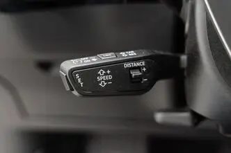 Audi e-tron, 300 kW, elekter, automaat, nelikvedu