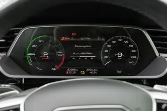 Audi e-tron, 300 kW, elekter, automaat, nelikvedu