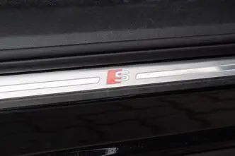 Audi e-tron, 373 kW, elekter, automaat, nelikvedu