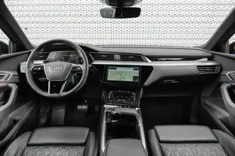 Audi e-tron, 373 kW, elekter, automaat, nelikvedu