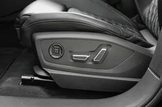 Audi e-tron, 373 kW, elekter, automaat, nelikvedu