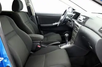 Toyota Corolla, 1.6, 81 kW, bensiin, automaat, esivedu
