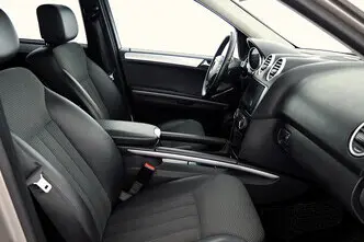 Mercedes-Benz ML 280, 3.0, 140 kW, diisel, automaat, nelikvedu