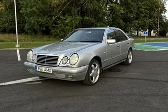 Mercedes-Benz E 320, 3.2, 165 kW, bensiin, automaat, nelikvedu