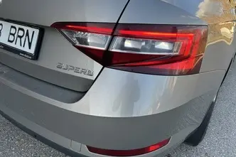 Škoda Superb, 1.4, 110 kW, bensiin, manuaal, esivedu