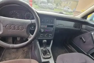 Audi 80, 2.0, 85 kW, бензин, механическая, передний привод