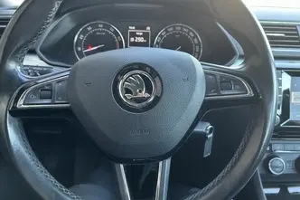 Škoda Superb, 1.4, 110 kW, bensiin, manuaal, esivedu