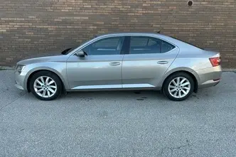 Škoda Superb, 1.4, 110 kW, bensiin, manuaal, esivedu