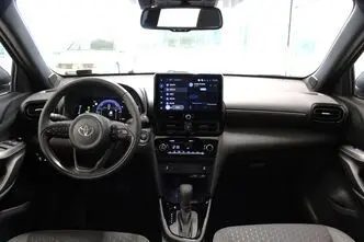 Toyota Yaris Cross, 1.5, 68 kW, hübriid, automaat, esivedu