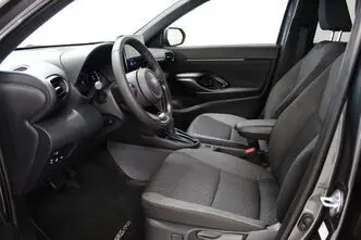 Toyota Yaris Cross, 1.5, 68 kW, hübriid, automaat, esivedu