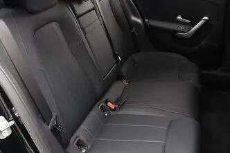 Mercedes-Benz A 180, 1.3, 100 kW, hübriid, automaat, esivedu