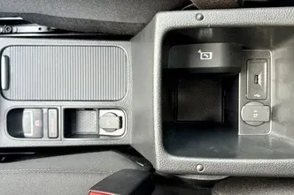 Volkswagen Sharan, 110 kW, bensiin, automaat, esivedu