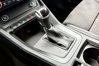 Audi Q3, 1.5, 110 kW, hübriid, automaat, esivedu