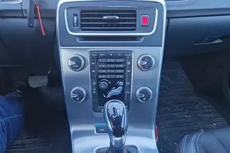 Volvo V60, 2.4, 162 kW, hübriid, automaat, nelikvedu
