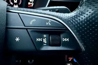 Audi Q3, 1.5, 110 kW, hübriid, automaat, esivedu