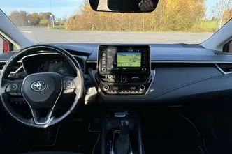 Toyota Corolla, 1.8, 72 kW, гибрид, автомат, передний привод