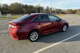 Toyota Corolla, 1.8, 72 kW, гибрид, автомат, передний привод