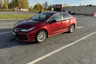 Toyota Corolla, 1.8, 72 kW, гибрид, автомат, передний привод