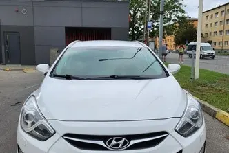 Hyundai i40, 1.7, 100 kW, diesel, automatic, front-wheel drive