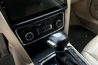 Škoda Superb, 2.0, 147 kW, bensiin, automaat, esivedu