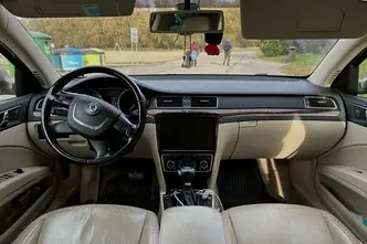 Škoda Superb, 2.0, 147 kW, bensiin, automaat, esivedu