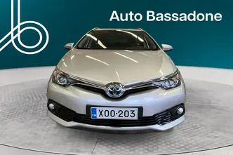 Toyota Auris, 73 kW, bensiin, automaat, esivedu