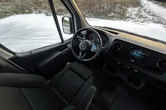 Mercedes-Benz Sprinter, 2.1, 140 kW, diesel, automatic, rear-wheel drive