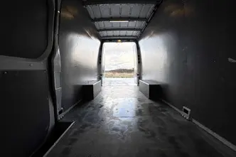 Mercedes-Benz Sprinter, 2.1, 140 kW, diesel, automatic, rear-wheel drive