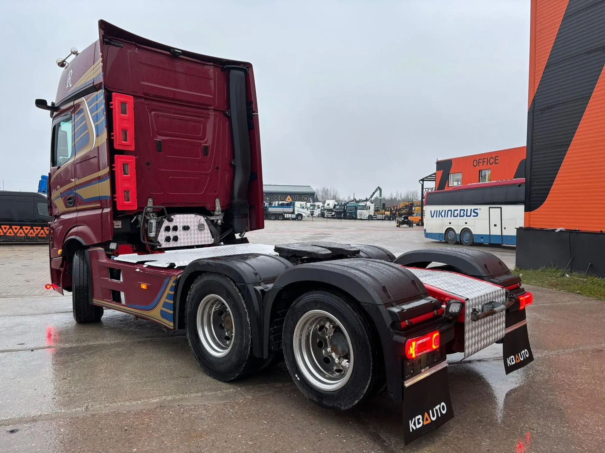 Mercedes-Benz Actros, 390 kW, дизель, автомат