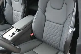 Volvo XC90, 2.0, 335 kW, petrol, automatic, four-wheel drive